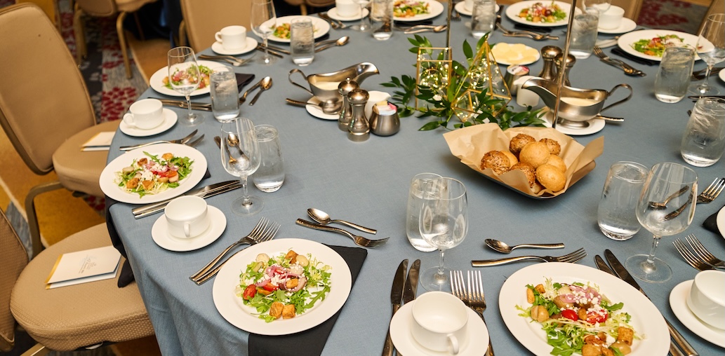 Wegner Gala Table 2024