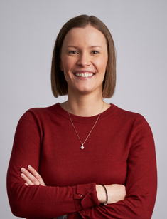 Elizabeth Krenzelok Headshot