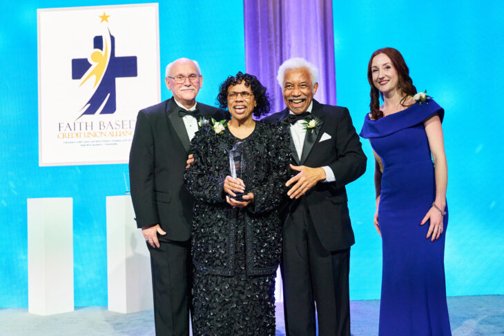 Drs. Joronda and Hiram Crawford of the Faith Based Credit Union Alliance. Outstanding Organization Award.