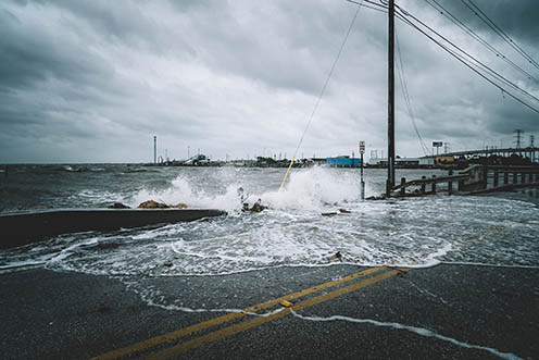 hurriance waves